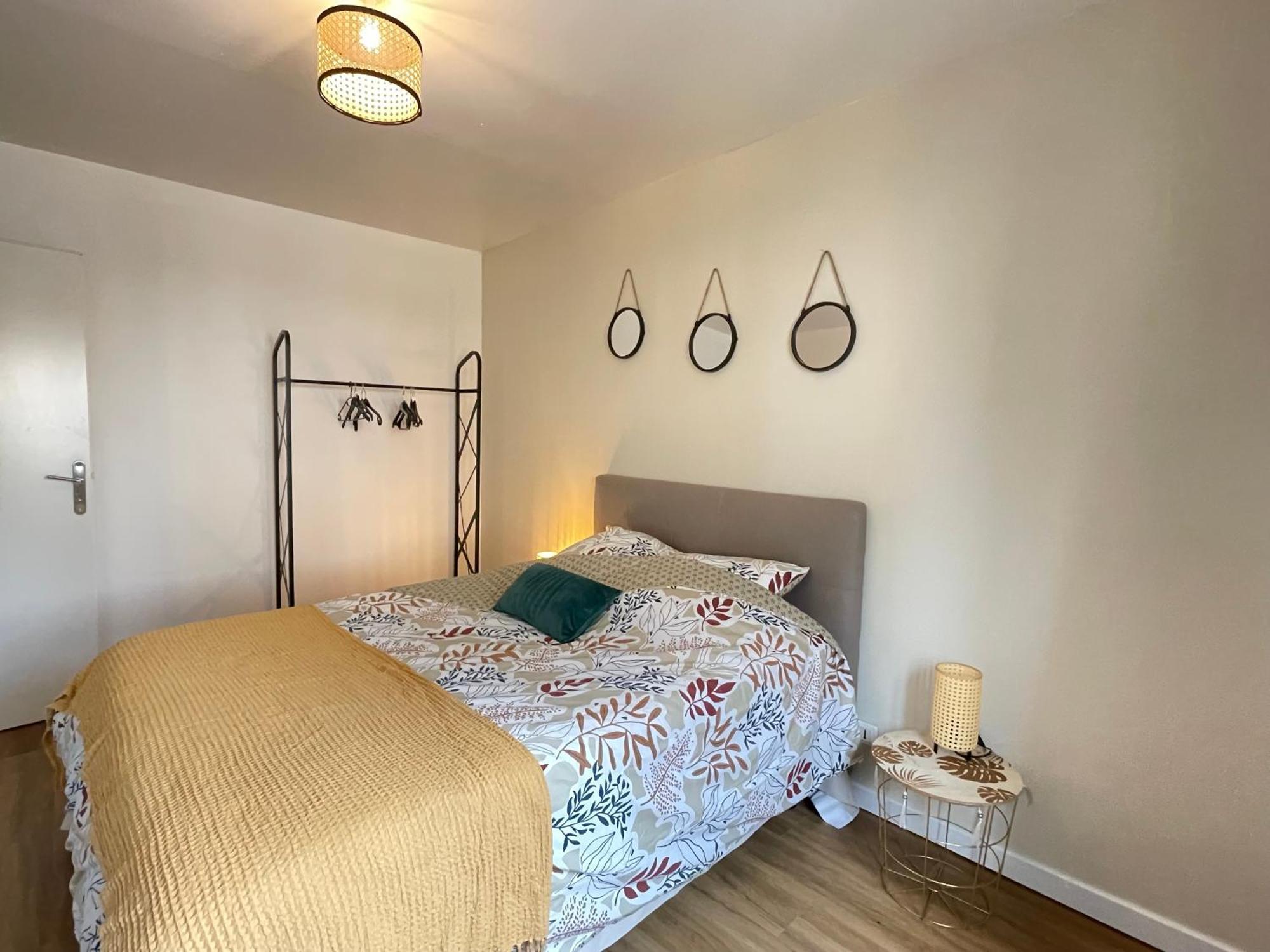Apartment Hexagone Wifi Un Sejour A Part Longeville-les-Metz
